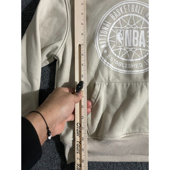 NBA Boys Youth Gray Pullover Hoodie Size Small (7-8) Fleece Front Pocket - Picture 7 of 11